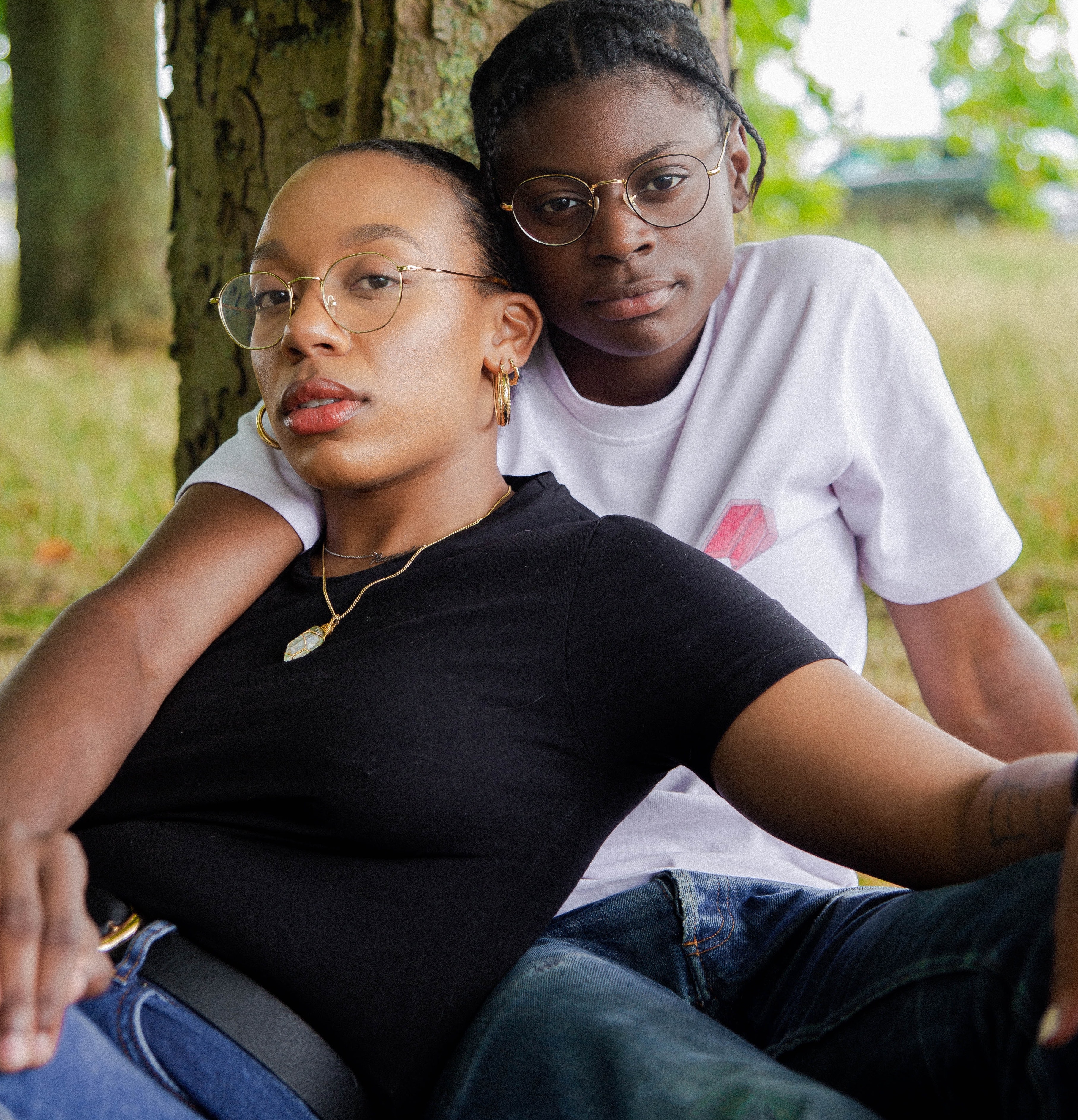 A Comprehensive Guide to Love Bombing